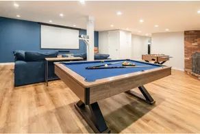 La Maison | Heated Pool • Hot Tub • Ski • Games - Image 5