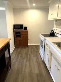 Heart of Hickory Home #2 ~ Open layout studio APT - Image 5