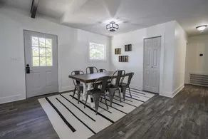 Gorgeous Renovated Home With Large & Private Lot - Image 3
