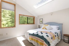 The Gathering Place: 2 Homes on 5 Acres Ebey's - Image 2