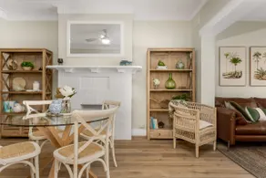 Spacious 2-Bed Apartment in the heart of Manly - Image 2