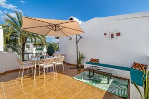 Chic Dream Home, Rooftop BBQ, 9 Pools, Golf Views - Image 2