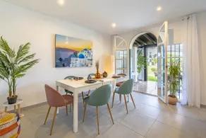 Chic Dream Home, Rooftop BBQ, 9 Pools, Golf Views - Image 3