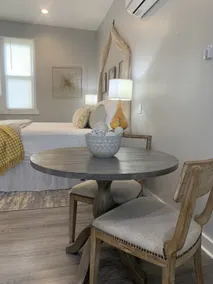 Private cozy suite in the Carriage House - Image 5