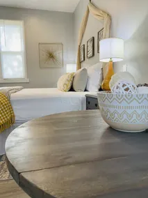 Private cozy suite in the Carriage House - Image 3