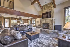 3 Fireplaces & Mtn View: Luxe Home in Breckenridge - Image 5