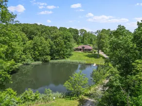 Deer Ridge Lodge | Hocking Hills, Sleeps 26, Pool - Image 2