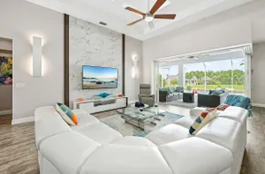 Kokomo-Modern Home with Tiki Hut - Image 4