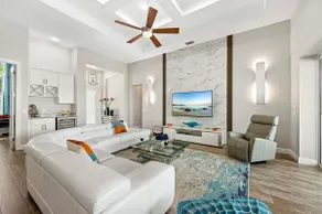 Kokomo-Modern Home with Tiki Hut - Image 3