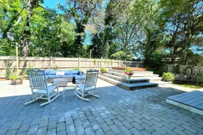 Walk to Beach/Ferry/Downtown - Quiet w/Hot Tub! Get 50% off Island Ferry Tickets - Image 3