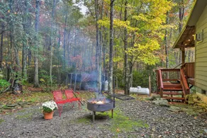 Fletcher Cabin: Wraparound Deck & Pond Access - Image 3