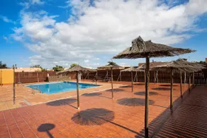 Villa 'Dayely' avec vue sur la montagne, piscine, jardin et Wi-Fi - Image 3