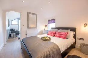 Papillon, Southwold - A Modern Flat with Balcony - Image 3