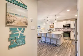 Bright & Breezy Condo - Walk to Orange Beach! - Image 5