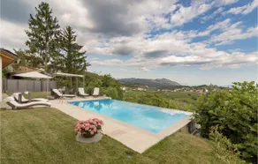 Gorgeous Home In Kojsko With Sauna - Image 5