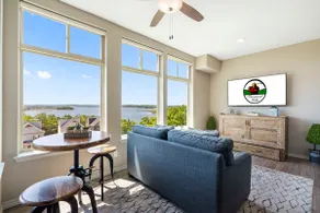 Quiet Lakeview Condo • 3BR/3BA • Minutes to Strip - Image 2