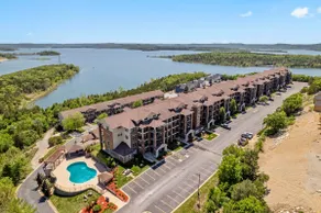 Quiet Lakeview Condo • 3BR/3BA • Minutes to Strip - Image 5