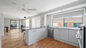 Alka Beach House - Image 5