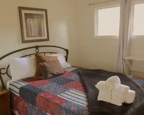 Raw Gold - Affordable, 10% Off Tours, Pets OK! - Image 3