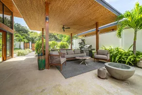 CUSTOM HOME - JUST STEPS TO THE BEACH IN RELAXING PLAYA PELADA - Image 5