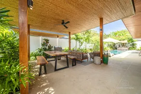 CUSTOM HOME - JUST STEPS TO THE BEACH IN RELAXING PLAYA PELADA - Image 4