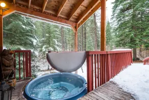 Merry Cabin - Image 5
