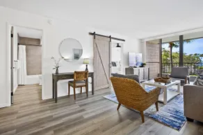 Steps to the beach, meals on the lanai, Paradise - Image 5