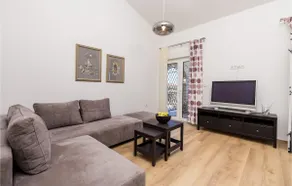 3 bedroom awesome apartment in Barbat - Image 4