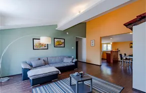 2 Bedroom Cozy Apartment In Vela Luka - Image 5