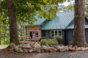 RockFish Estate | The 100 Collection | HotTub - Image 3
