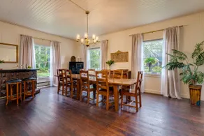 Beach Mansion Escape: 6BR, Hot Tub, Dining 14+ - Image 5