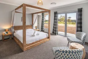 Skibo House A Family Retreat near Margaret River - Image 2