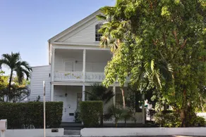 Bananas Foster Guesthouse - Image 4