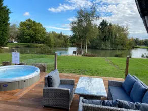 Widgeon Bespoke Cabin is lakeside with Private fishing peg, hot tub situated at Tattershall Lakes Country Park - Image 3