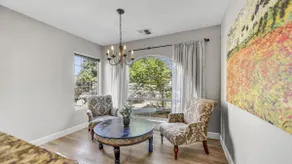 Quiet Convenient Location Near Hiking Shopping - Image 3