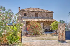 Appartement de vacances adapté aux familles avec jardin, barbecue et terrasse | Vue sur l'eau | Parfait pour le travail à distance - Image 2