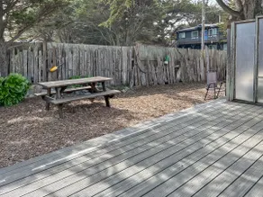 Chartwell Haven, seconds from the sand at Salmon - Image 5