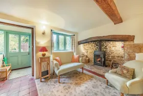 A delightful two bedroom Cotwold holiday cottage with garden - Cosy Corner - Image 5