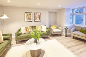 Host & Stay- Graham House - Image 3