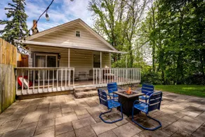 Cozy Cottage in the Heart of Hyde Park home - Image 5