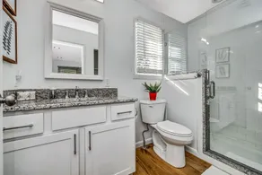 Hawk’s Nest- Fully Renovated Parent Hideaway - Image 4