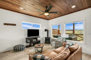 Painted Cliffs| Amazing Views| Hot tub| Fire Pit - Image 3