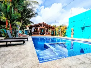 Tropical Cabina Pool & AC Cozy Bright Refreshing - Image 3