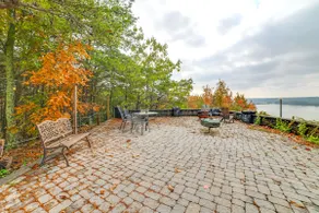 Historic Cabin with Panoramic Kentucky Lake Views - Image 3