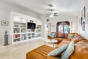 Patio + Fire Pit: Peoria Getaway Near Golfing! - Image 2