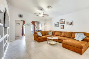 Patio + Fire Pit: Peoria Getaway Near Golfing! - Image 4