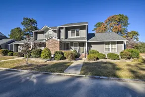 Modern Townhome w/ Deck & Golf Course Views! - Image 2