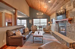 Pelican Lake Retreat w/ Fire Pit, Dock & Grill! - Image 4
