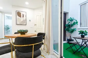 Beautiful one bedroom apartment  in the heart of Seville. Feria I - Image 4