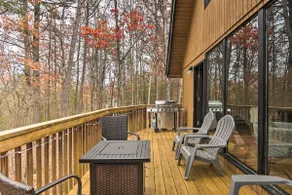 ‘Fireside Lodge:’ A-Frame in Bryce Resort w/ Decks - Image 3